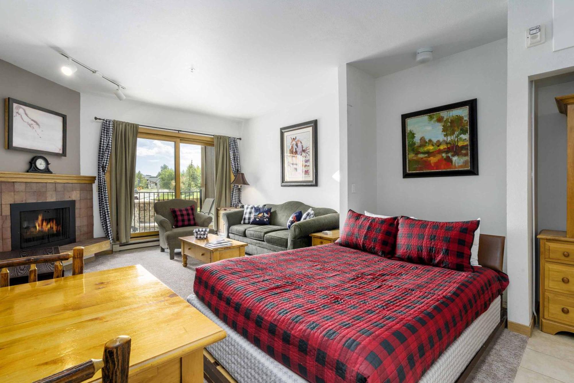 Snow Flower Condos Steamboat Springs Room photo