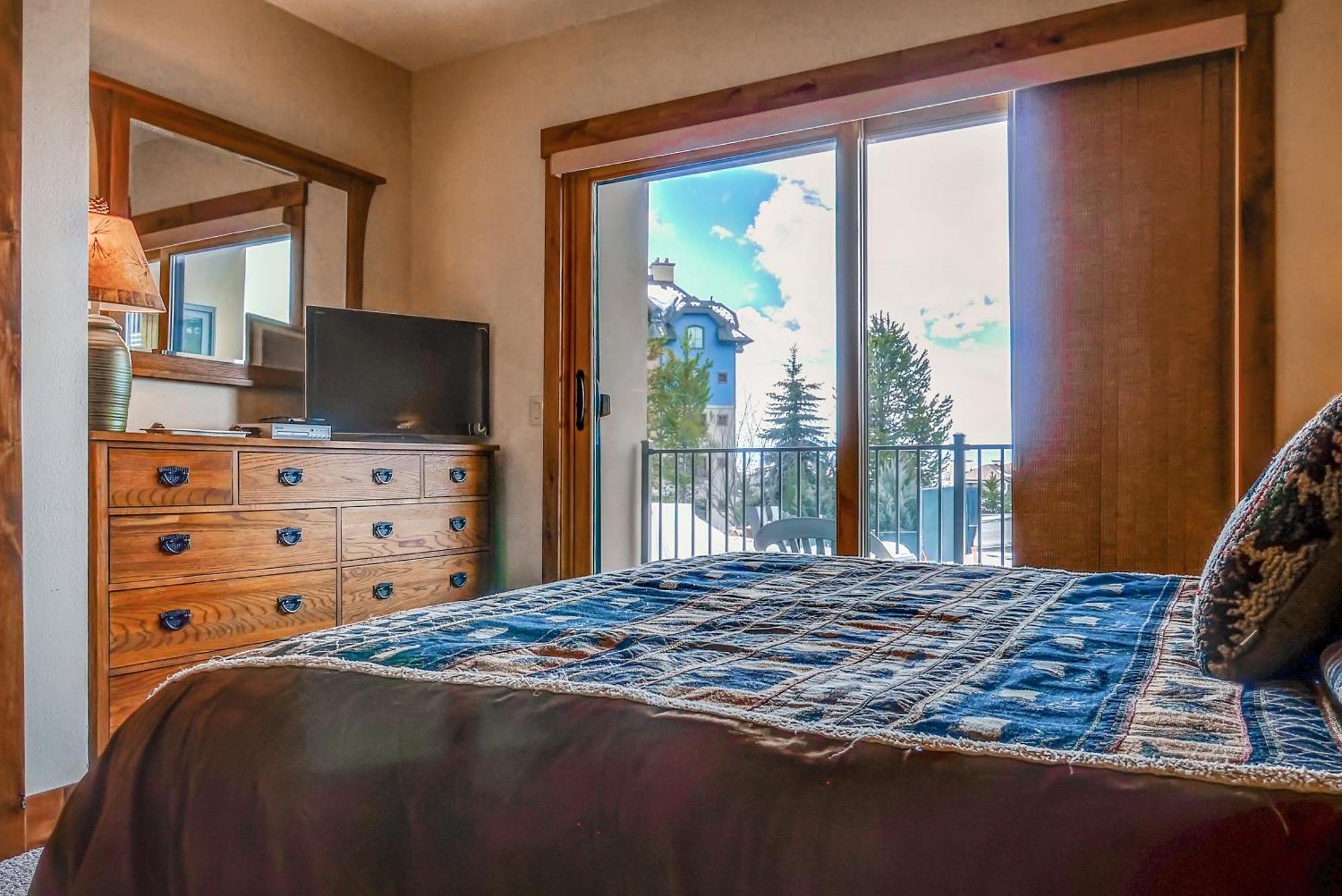Snow Flower Condos Steamboat Springs Room photo
