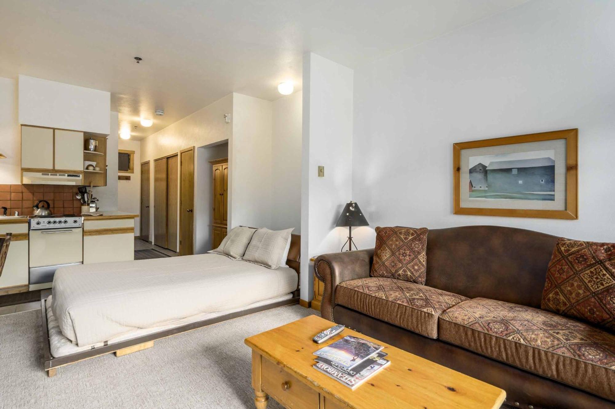 Snow Flower Condos Steamboat Springs Room photo